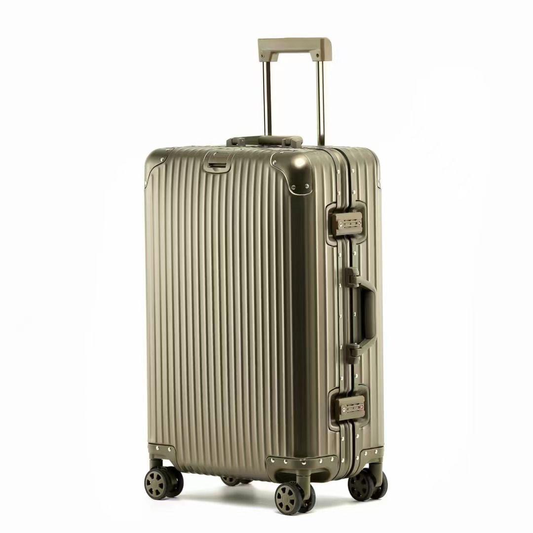 TITAN ALUMINIUM LUGGAGE - Medium