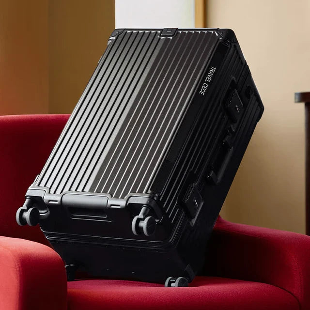 TRAVEL CECE 30inch Aluminium frame trunk